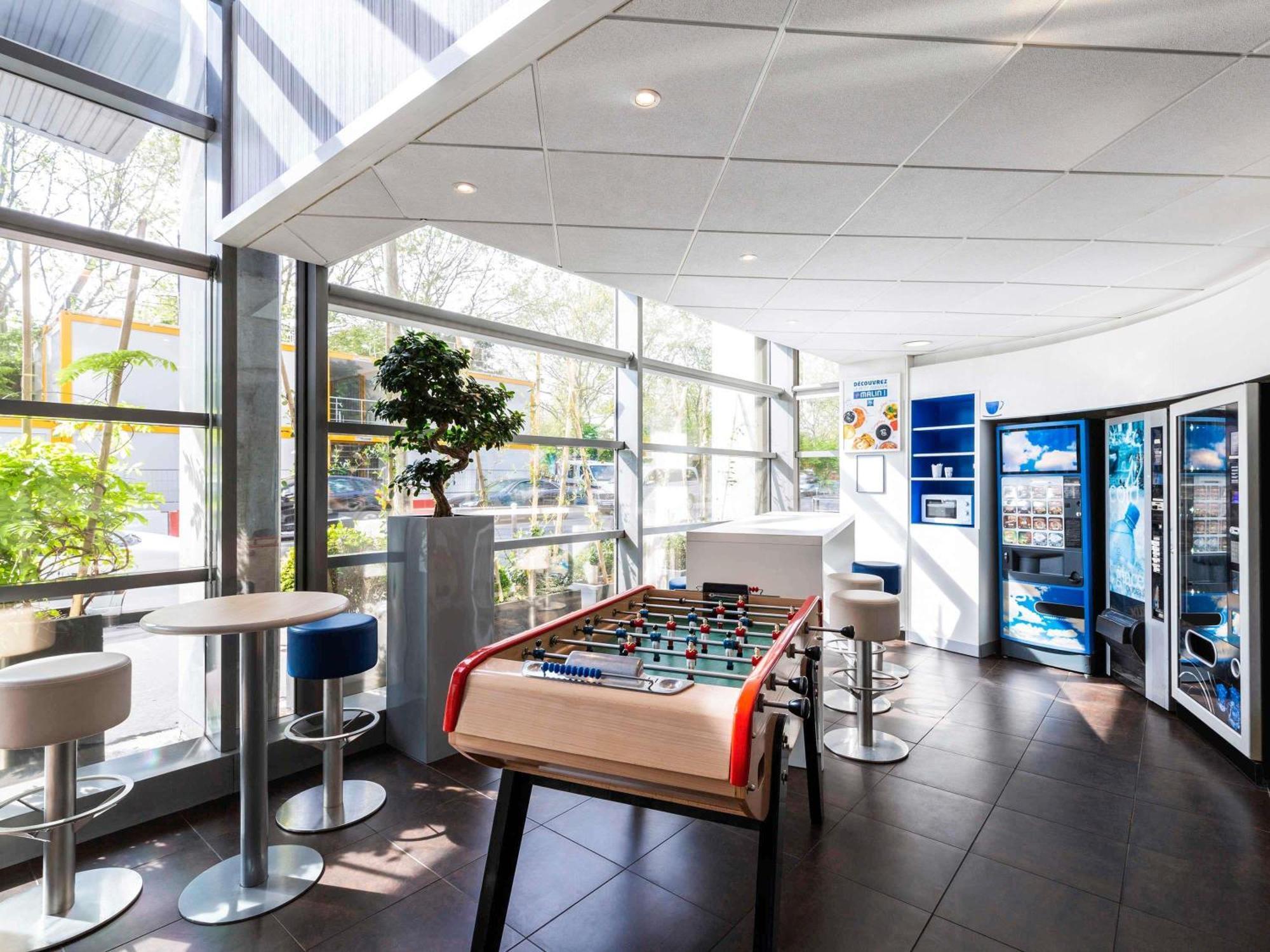 Ibis Budget Paris Porte De Vincennes Exterior foto